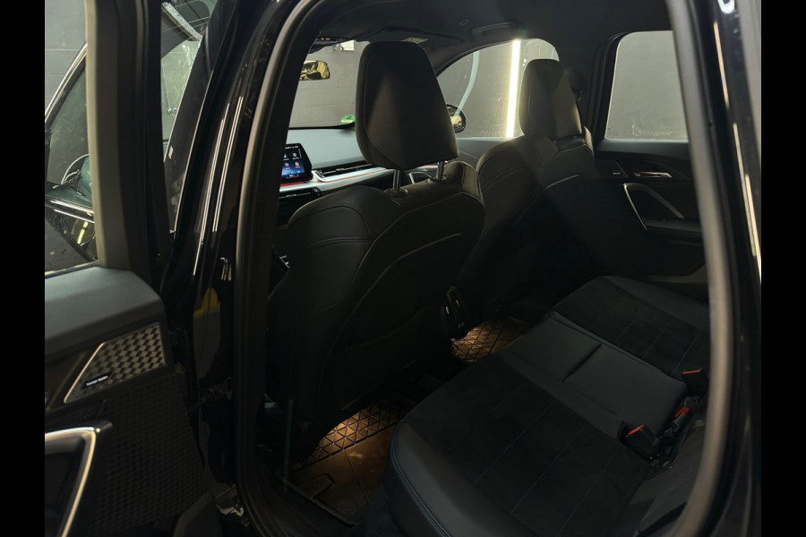 BMW X1 XDrive30e M Sport Harman/Kardon|Massage|HuD|Trekhaak|Keyless