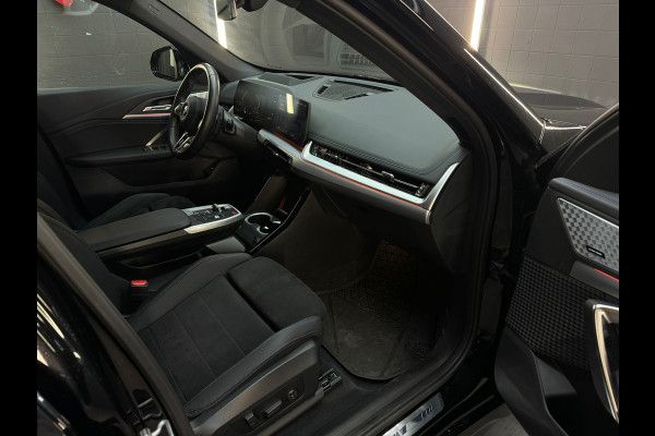 BMW X1 XDrive30e M Sport Harman/Kardon|Massage|HuD|Trekhaak|Keyless