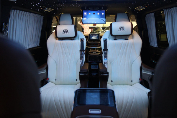 Mercedes-Benz V-Klasse 250d 4-MATIC Extra Lang Avantgarde Edition VIP/360CAM/LANEASSIST/STOEVERWARMING/VOL