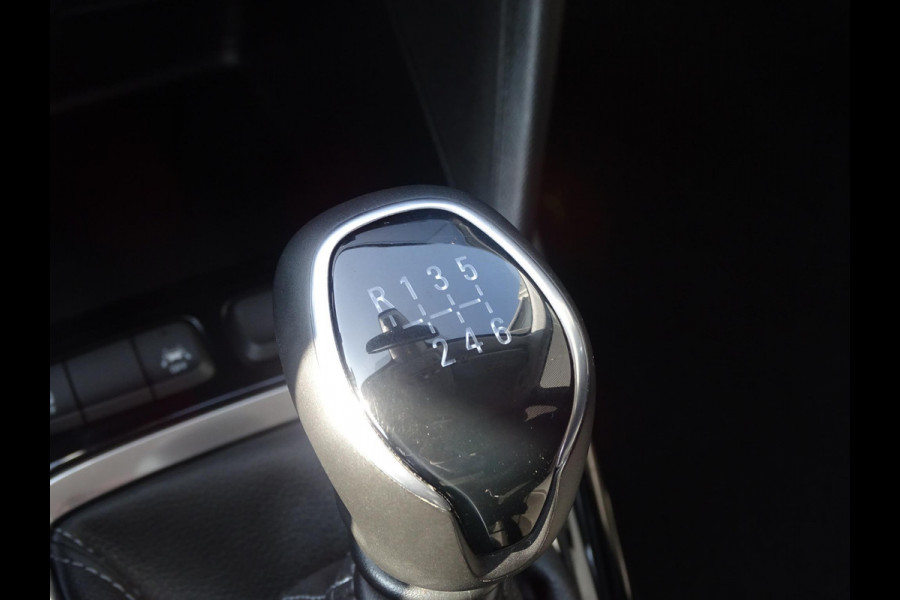 Opel Corsa 1.2 Turbo Elegance Winterpakket | Carplay | Climate Contr.