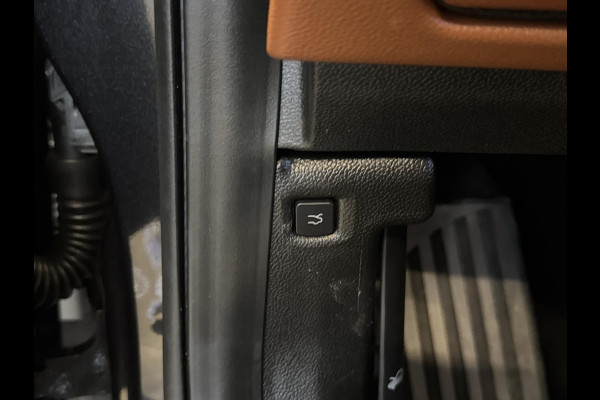 Alfa Romeo Giulia 2.0T Super | Veloce interieur | Xenon | Prijs is rijklaar incl. garantie