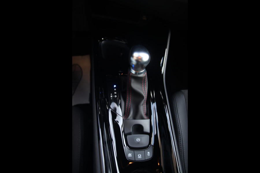 Toyota C-HR 2.0 Hybrid GR-Sport NAP-JBL-CAMERA-ALCANTARA-STRVR