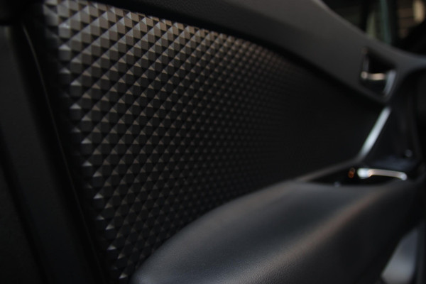 Toyota C-HR 2.0 Hybrid GR-Sport NAP-JBL-CAMERA-ALCANTARA-STRVR