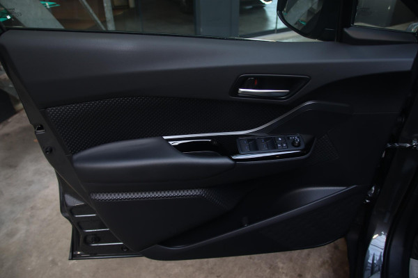Toyota C-HR 2.0 Hybrid GR-Sport NAP-JBL-CAMERA-ALCANTARA-STRVR