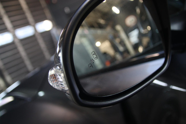 Toyota C-HR 2.0 Hybrid GR-Sport NAP-JBL-CAMERA-ALCANTARA-STRVR