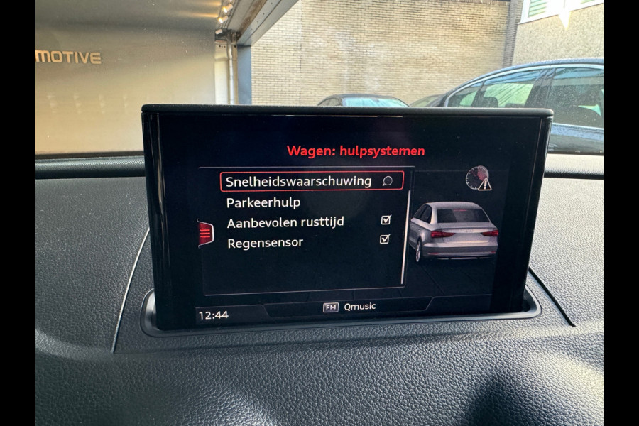 Audi A3 Limousine 1.5 TFSI CoD Sport S Line Edition Keyless