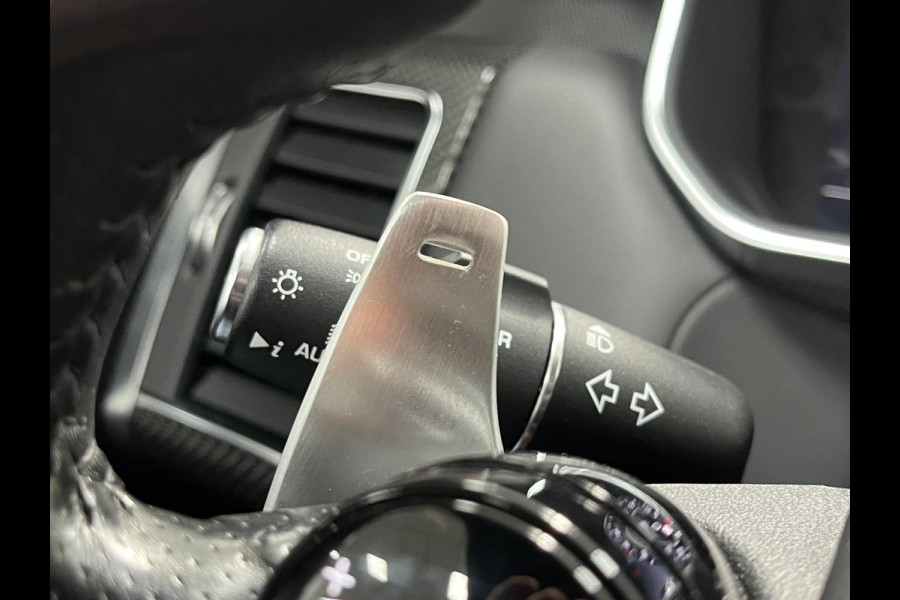 Land Rover Range Rover Sport 5.0 V8 SC SVR*FULL CARBON*HAAK*PANO*HUD*MERIDIAN*