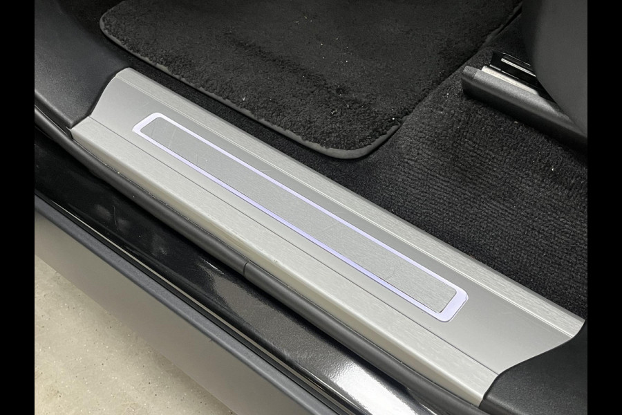 Land Rover Range Rover Sport 5.0 V8 SC SVR*FULL CARBON*HAAK*PANO*HUD*MERIDIAN*