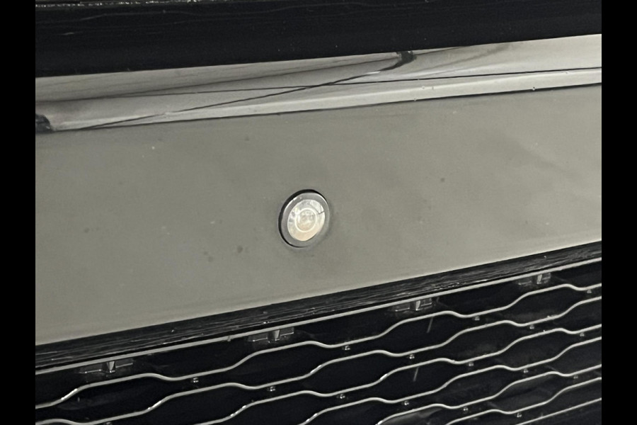 Land Rover Range Rover Sport 5.0 V8 SC SVR*FULL CARBON*HAAK*PANO*HUD*MERIDIAN*