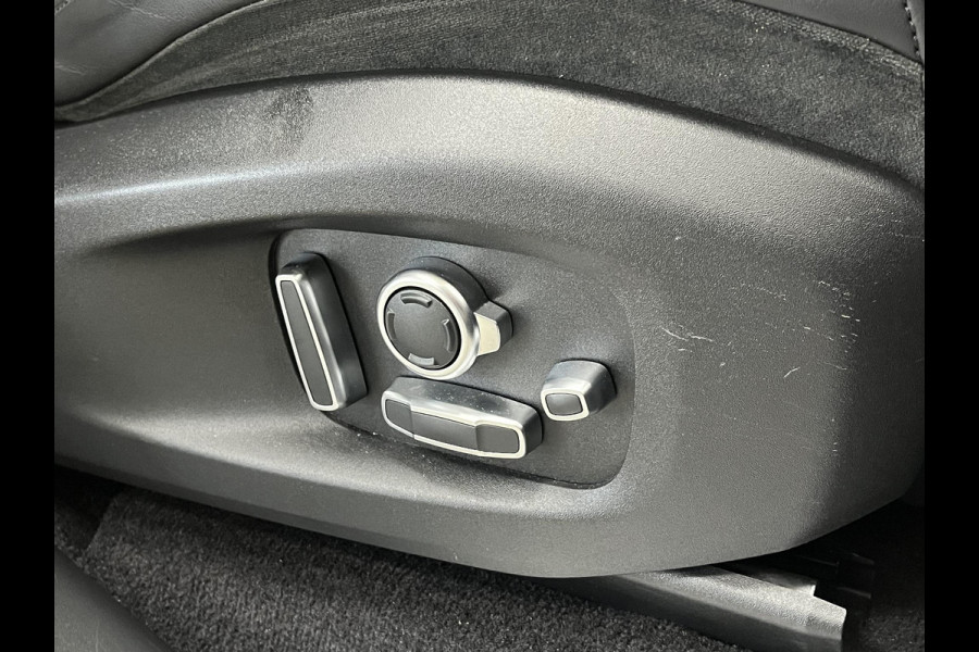 Land Rover Range Rover Sport 5.0 V8 SC SVR*FULL CARBON*HAAK*PANO*HUD*MERIDIAN*