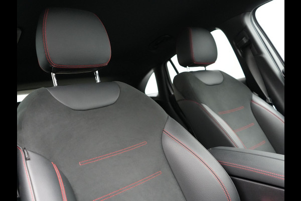 Mercedes-Benz GLA 250 e AMG Line Plug In Hybrid 218pk Dealer O.H PHEV | Adaptive Cruise | 360 Camera | Multibeam LED | Alcantara Sportstoelen Verwarmd | Sfeerverlichting | Apple Carplay | Blis | Pilot Assist | Widescreen Navi | Virtual | DAB |