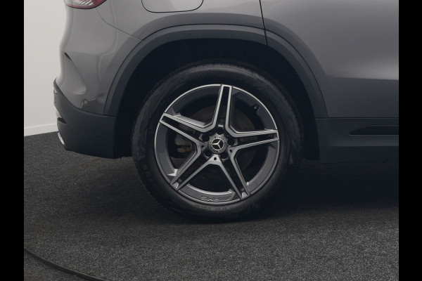 Mercedes-Benz GLA 250 e AMG Line Plug In Hybrid 218pk Dealer O.H PHEV | Adaptive Cruise | 360 Camera | Multibeam LED | Alcantara Sportstoelen Verwarmd | Sfeerverlichting | Apple Carplay | Blis | Pilot Assist | Widescreen Navi | Virtual | DAB |