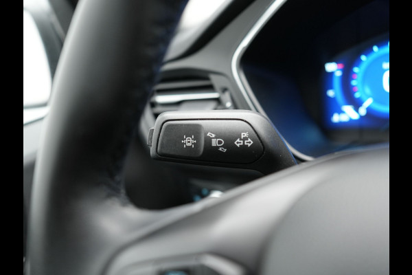 Ford Kuga 2.5 Titanium Plug In Hybrid 225pk Dealer O.H PHEV | Adaptive Cruise | 360 Camera | Sportstoelen Verwarmd | Keyless | Pilot Assist | Blis | Navigatie | Virtual | DAB |