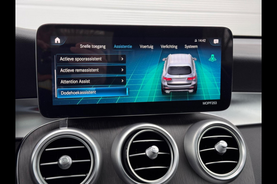 Mercedes-Benz GLC 300e 4MATIC Premium Plus Pano/Sfeer/Blindspot