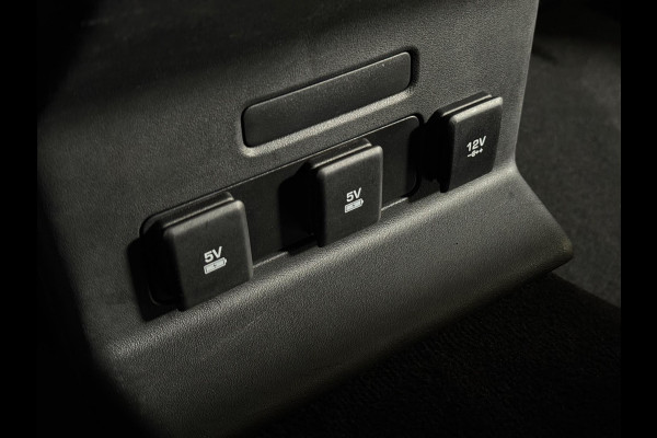 Land Rover Range Rover Velar 2.0 P250 Turbo AWD R Dynamic | Pano | Keyless | ACC | stoel-/Stuurverwarming | Meridian