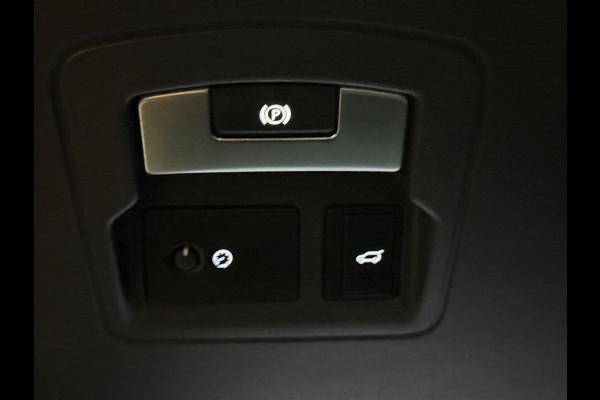 Land Rover Range Rover Velar 2.0 P250 Turbo AWD R Dynamic | Pano | Keyless | ACC | stoel-/Stuurverwarming | Meridian