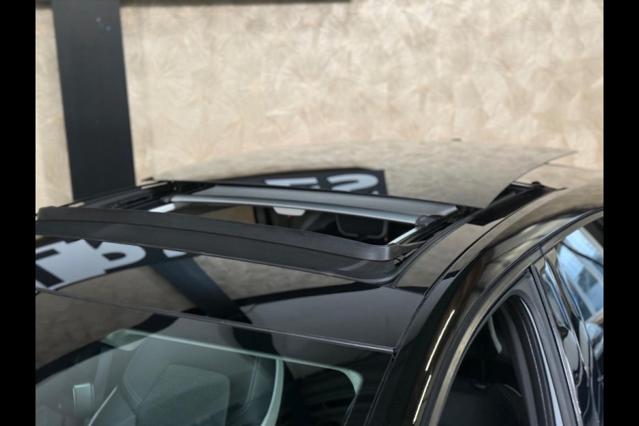 Renault Captur 1.6 E-Tech Plug-in Hybrid 160 Edition One | Pano | Bose | 360 camera | Trekhaak