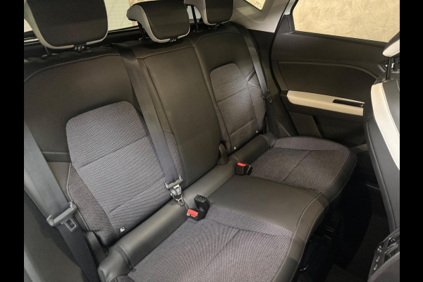 Renault Captur 1.6 E-Tech Plug-in Hybrid 160 Edition One | Pano | Bose | 360 camera | Trekhaak