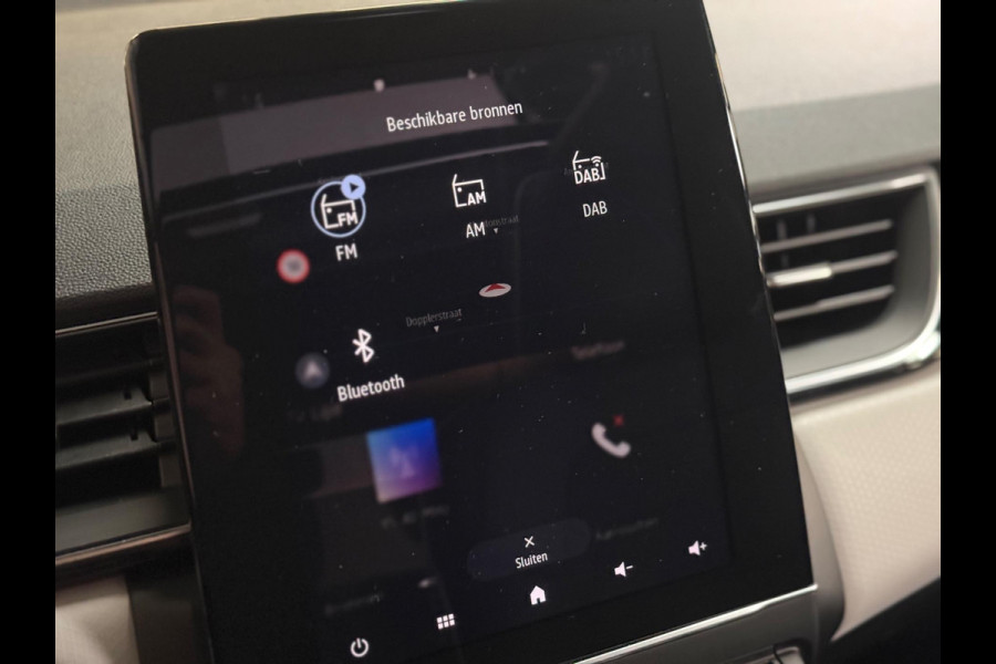 Renault Captur 1.6 E-Tech Plug-in Hybrid 160 Edition One | Pano | Bose | 360 camera | Trekhaak