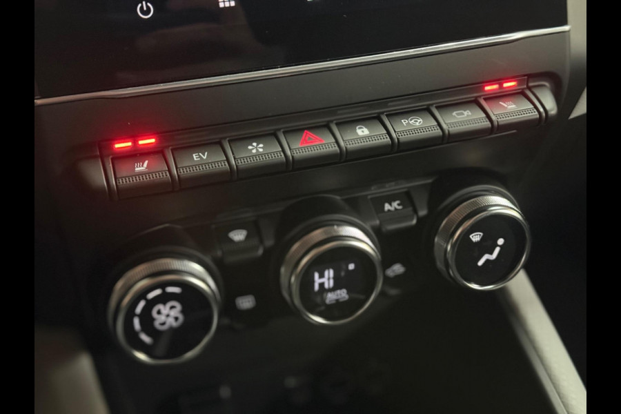 Renault Captur 1.6 E-Tech Plug-in Hybrid 160 Edition One | Pano | Bose | 360 camera | Trekhaak