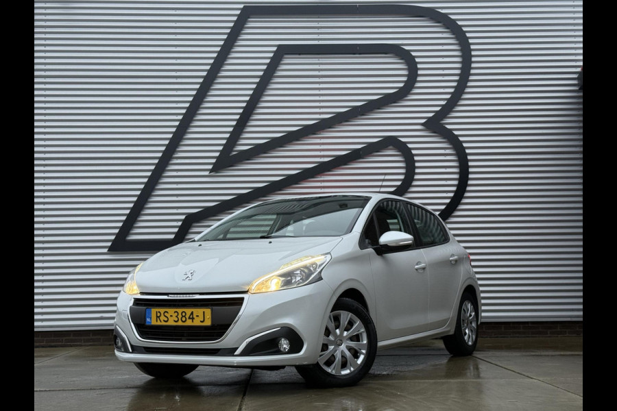 Peugeot 208 1.2 PureTech Blue Lion 2e Eigenaar,Navi,Airco,Cruise,PDC,Apple Carplay,Distributie v.v. in 2024,N.A.P,Nieuwe APK bij Aflevering