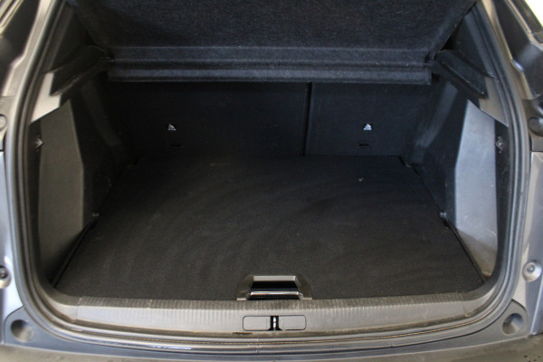 Peugeot 2008 1.2 PureTech Allure Pack |Camera|Navi|