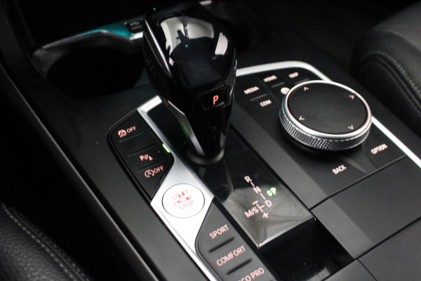 BMW 1-serie 120d xDrive High Executive Edition