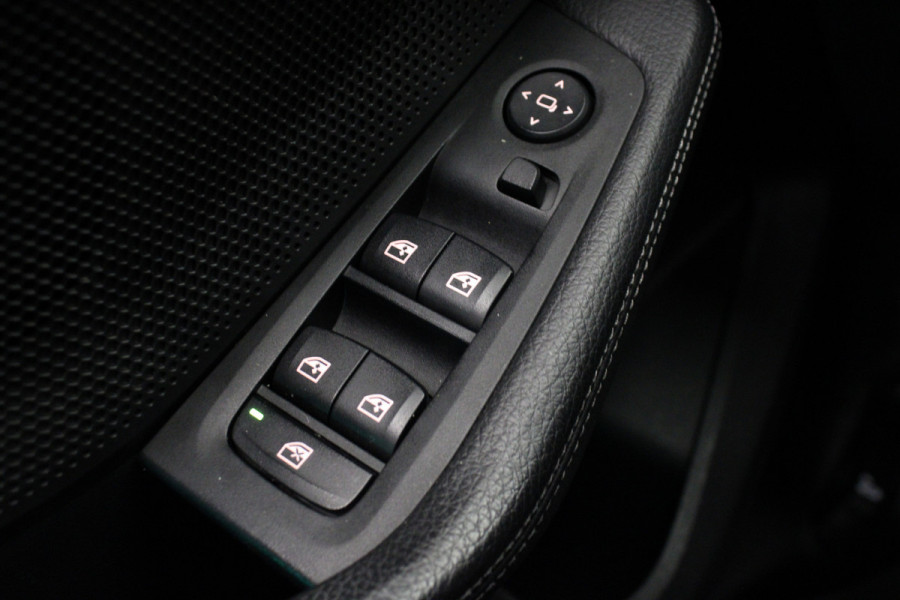 BMW 1-serie 120d xDrive High Executive Edition