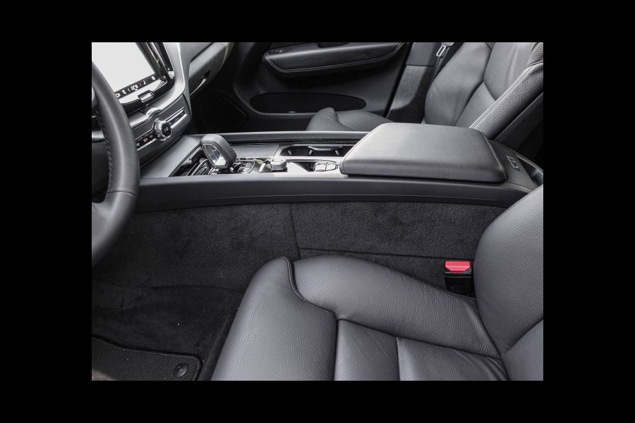 Volvo XC60 2.0 T8 RECHARGE AWD Plus Bright (355kW / 455pk) ** LED, NAVI+, LEDER, MEM, ACC, 20-inch LMV ** 1e EIG - UNFALLFREI ** ** INFORMEER OOK NAAR ONZE AANTREKKELIJKE FINANCIAL-LEASE TARIEVEN **