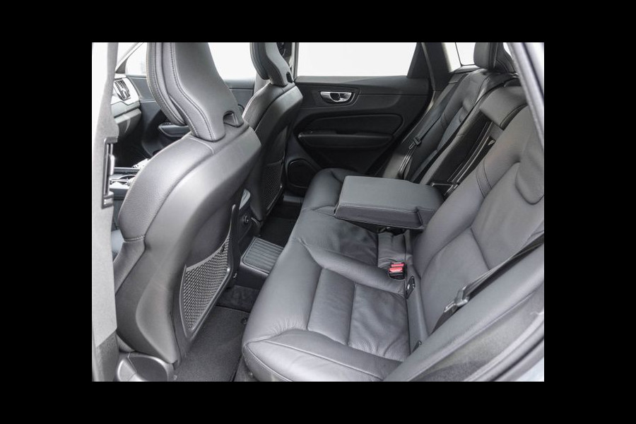 Volvo XC60 2.0 T8 RECHARGE AWD Plus Bright (355kW / 455pk) ** LED, NAVI+, LEDER, MEM, ACC, 20-inch LMV ** 1e EIG - UNFALLFREI ** ** INFORMEER OOK NAAR ONZE AANTREKKELIJKE FINANCIAL-LEASE TARIEVEN **