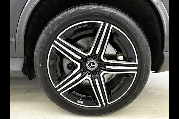 Mercedes-Benz GLC 300 e 4MATIC AMG Plug-In Hybride AMG Line Premium Plus | Night Pakket | Alarm Klasse 3 | trekhaak | Panorama Schuif-Kanteldak | 20 Inch AMG Velgen | Distronic. Inclusief 24 maanden MB Certified garantie voor Europa.