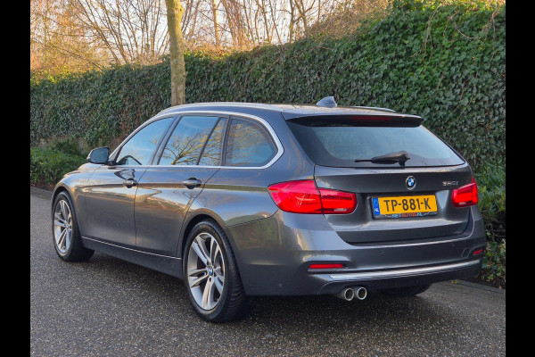 BMW 3 Serie Touring Nbt EVO Apple CarPlay LM Velgen Trekhaak NAP NL Gave Kleur 320i Luxury Edition