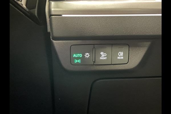 Audi Q4 e-tron 40 Launch edition Advanced Plus 77 kWh|95% SOH|VOLLEDER|ACC|CARPLAY|CAMERA|STOELVERW|NAVI|IN BTW|ORG.NL|1e EIG|NAP|