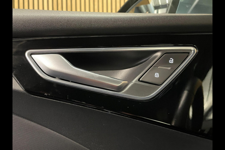 Audi Q4 e-tron 40 Launch edition Advanced Plus 77 kWh|95% SOH|VOLLEDER|ACC|CARPLAY|CAMERA|STOELVERW|NAVI|IN BTW|ORG.NL|1e EIG|NAP|