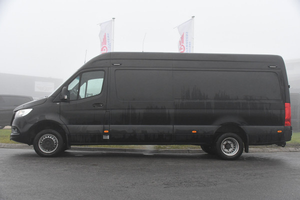 Mercedes-Benz Sprinter 519 V6 3.0 CDI L3H2 Black Edition Camera, Carplay, 190pk, 3500kg Trekhaak, N1 Registratie, Automaat, Multimedia, Leder, Uniek!
