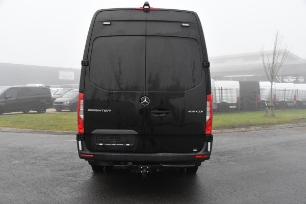 Mercedes-Benz Sprinter 519 V6 3.0 CDI L3H2 Black Edition Camera, Carplay, 190pk, 3500kg Trekhaak, N1 Registratie, Automaat, Multimedia, Leder, Uniek!