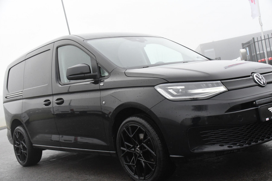 Volkswagen Caddy Cargo Maxi 2.0 TDI Exclusive Black Edition Camera, Cruise, Carplay, LED, Stoelverwarming, Automaat, Trekhaak, Standkachel, Uniek!