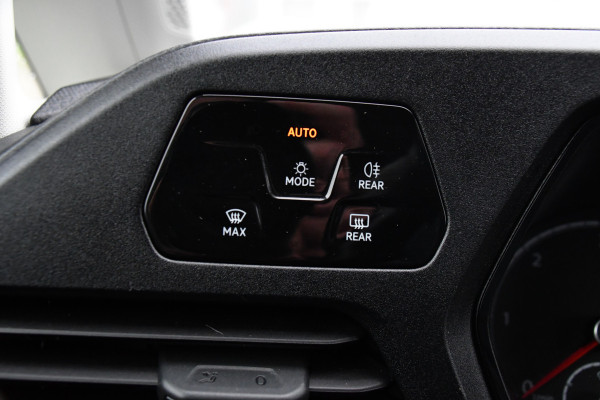 Volkswagen Caddy Cargo Maxi 2.0 TDI Exclusive Black Edition Camera, Cruise, Carplay, LED, Stoelverwarming, Automaat, Trekhaak, Standkachel, Uniek!
