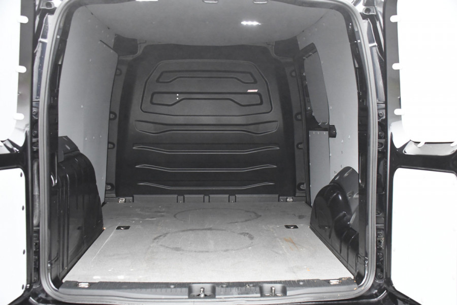 Volkswagen Caddy Cargo Maxi 2.0 TDI Exclusive Black Edition Camera, Cruise, Carplay, LED, Stoelverwarming, Automaat, Trekhaak, Standkachel, Uniek!