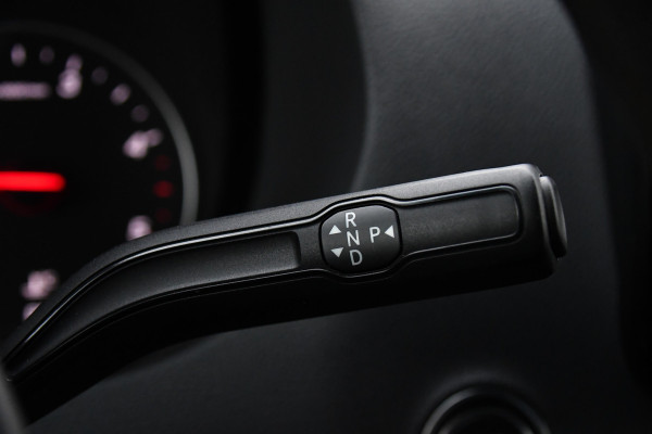 Mercedes-Benz Sprinter 319 V6 3.0 CDI L2H2 Camera, Cruise, 10,5'' Mbux, Automaat, Carplay, Multimedia, Trekhaak, Uniek!