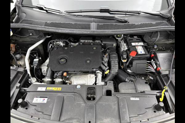 Peugeot 5008 1.5 HDI Automaat 7Pers. GT-Line / Panoramadak / Trekhaak / Leder / Airco-ecc./ Xenon / Apk 07-2026