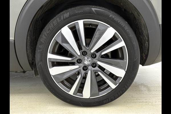 Peugeot 5008 1.5 HDI Automaat 7Pers. GT-Line / Panoramadak / Trekhaak / Leder / Airco-ecc./ Xenon / Apk 07-2026