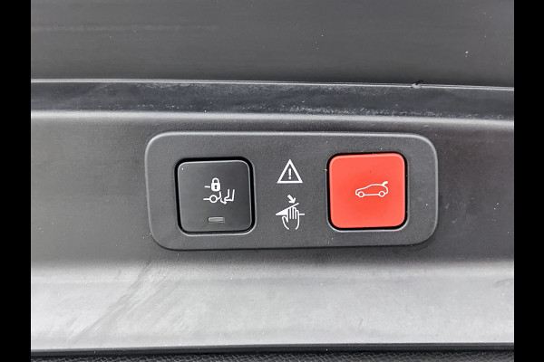 Peugeot 5008 1.5 HDI Automaat 7Pers. GT-Line / Panoramadak / Trekhaak / Leder / Airco-ecc./ Xenon / Apk 07-2026