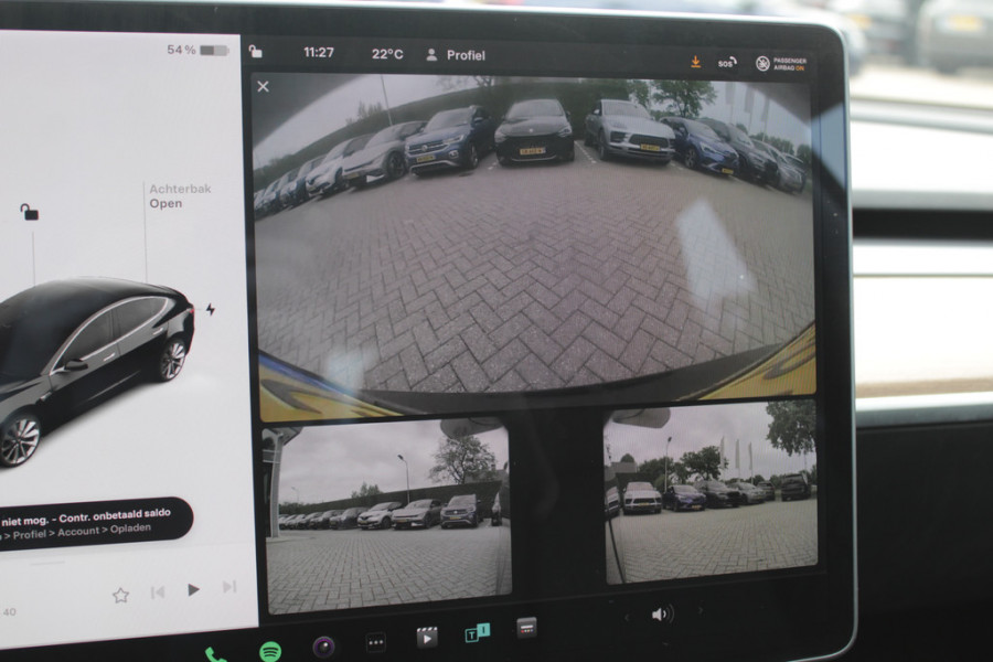 Tesla Model 3 Standard RWD Plus 60 kWh / Autopilot / Panoramadak / Camera / Premium Audio / 18'' / Leder