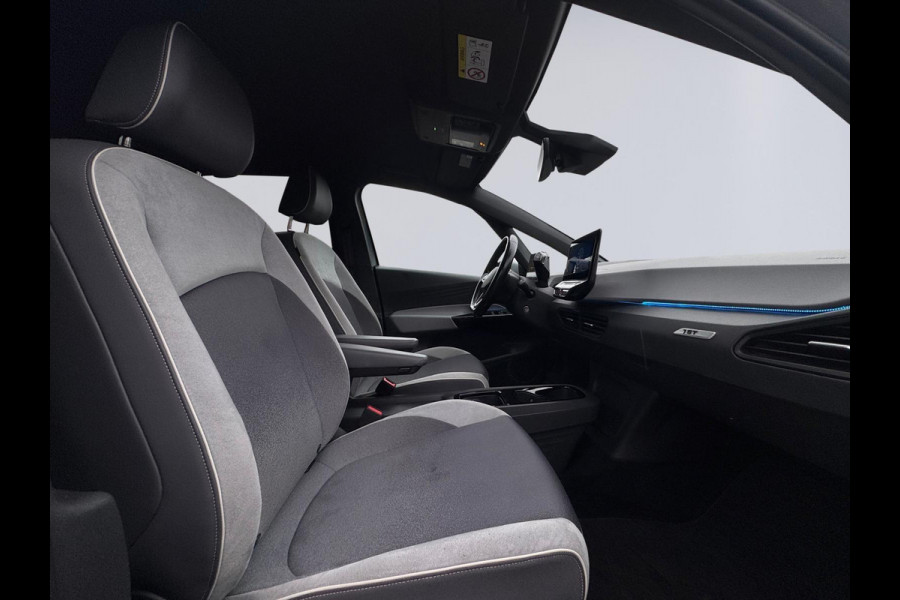 Volkswagen ID.3 First Plus 58 kWh, matrix led, 19 inch, achteruitrijcamera,1 e eigenaar, NL auto met nap