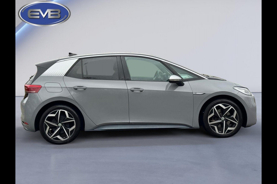 Volkswagen ID.3 First Plus 58 kWh, matrix led, 19 inch, achteruitrijcamera,1 e eigenaar, NL auto met nap