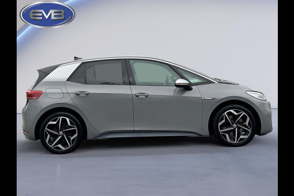 Volkswagen ID.3 First Plus 58 kWh, matrix led, 19 inch, achteruitrijcamera,1 e eigenaar, NL auto met nap