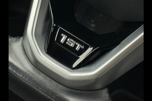 Volkswagen ID.3 First Plus 58 kWh, matrix led, 19 inch, achteruitrijcamera,1 e eigenaar, NL auto met nap