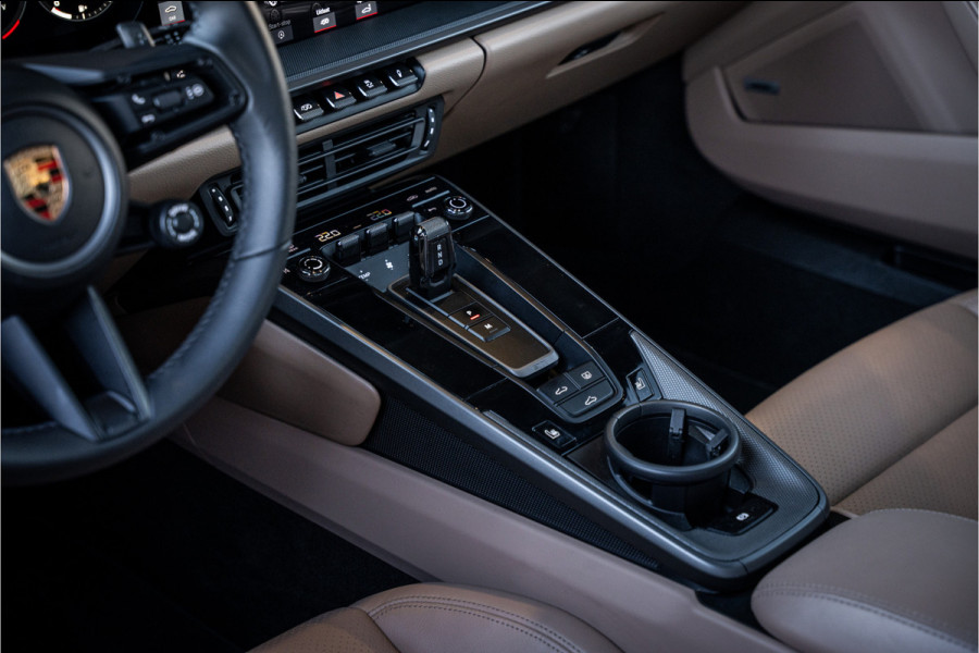 Porsche 911 992 3.0 Carrera S - Sport Chrono l Krijt Grijs l Panorama l Bose