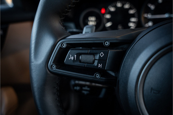 Porsche 911 992 3.0 Carrera S - Sport Chrono l Krijt Grijs l Panorama l Bose